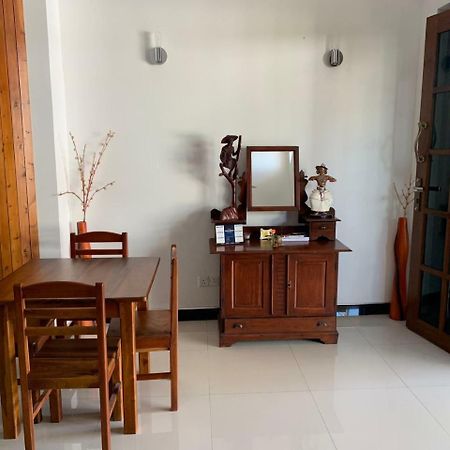 Ruki Sea Reach Hotel Kudapaduwa Bagian luar foto
