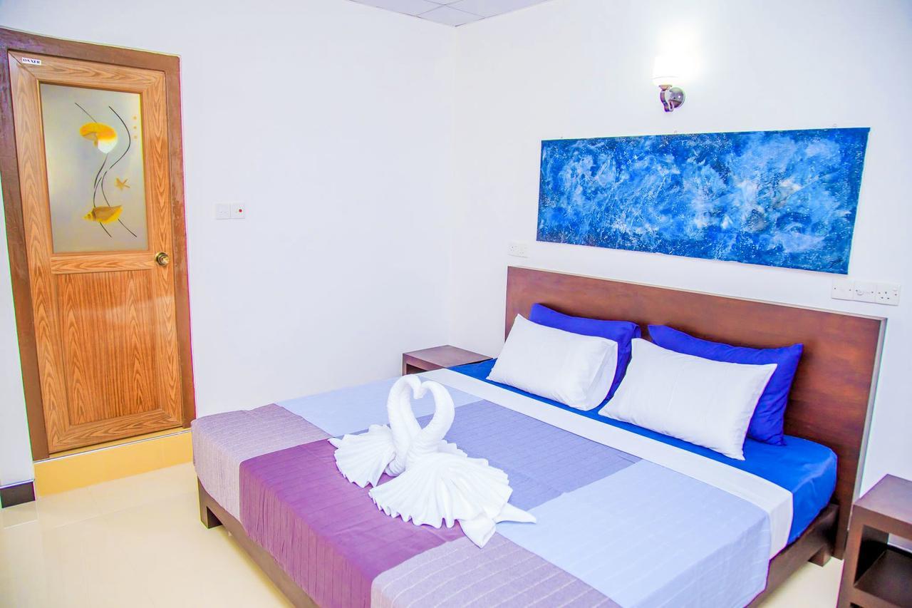 Ruki Sea Reach Hotel Kudapaduwa Bagian luar foto